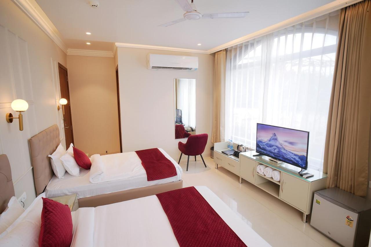 Hotel Green Land Heights Amritsar Exterior photo
